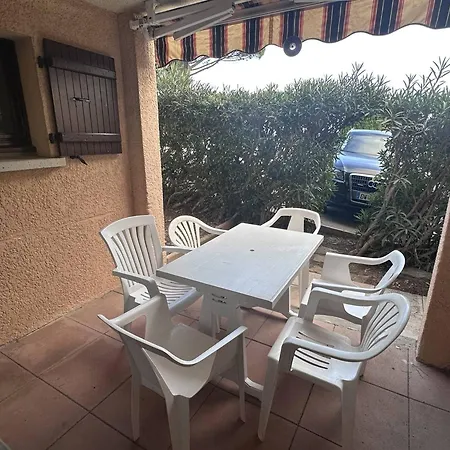 Confortable T2 Bis Aux Issambres Avec Terrasse Et Acces Piscine Et Tennis - Fr-1-768-109 Roquebrune-sur-Argens